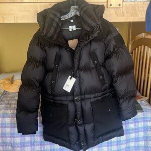 Burberry NWT Men’s Down Coat black size M